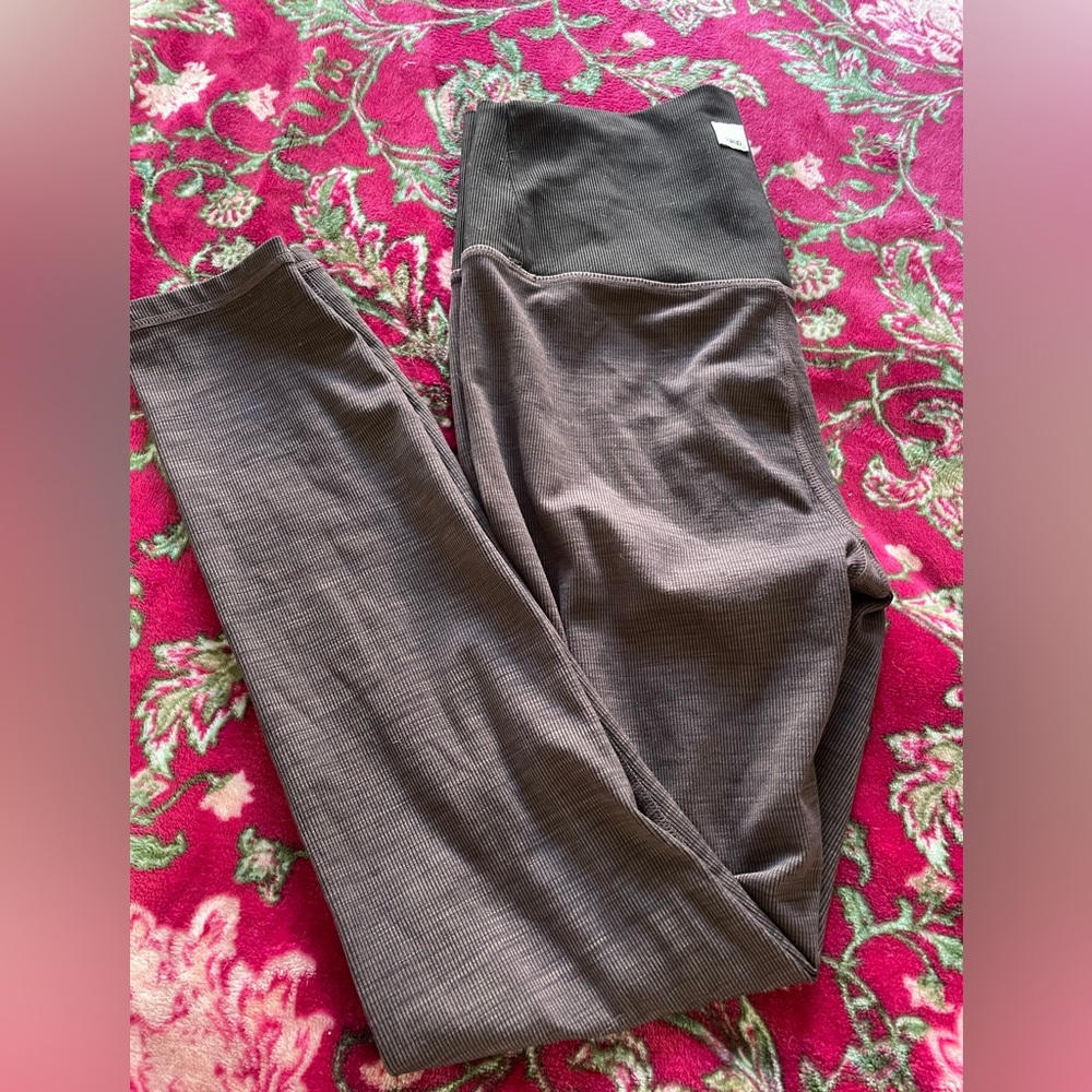 Purple and black Vuori leggings